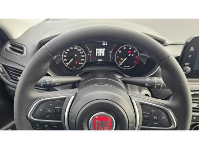 FIAT TIPO SW 1.0 FireFly Turbo 100cv + Système de Navigation