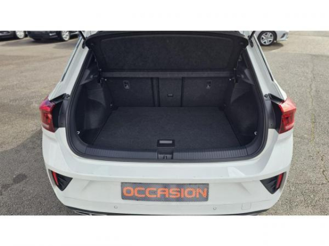 VOLKSWAGEN T-ROC R-LINE 2.0 TDI 150cv DSG7 + ATTELAGE AMOVIBLE + SIEGE ERGOACTIVE CHAUFFANT + MASSANT COTE CONDUCTEUR