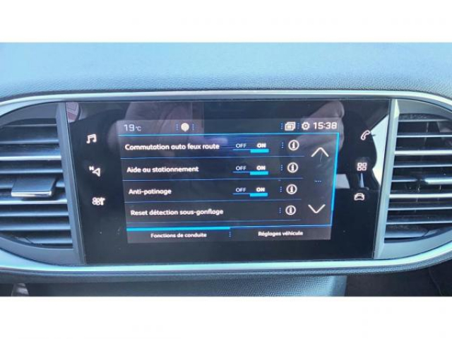 PEUGEOT 308 SW Active Business 1.5 BlueHDi 130cv EAT8 + caméra de recul