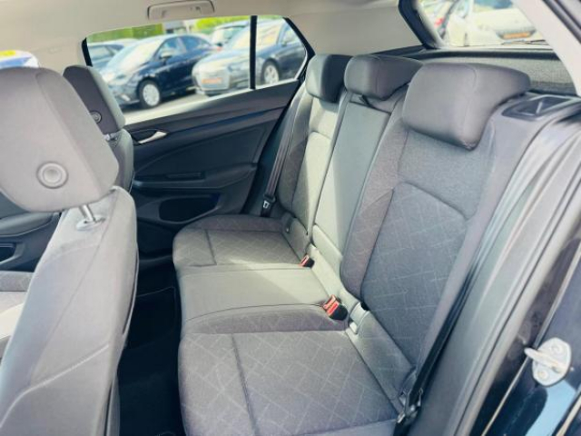 VOLKSWAGEN GOLF Life  2.0 TDI 150cv DSG7 + PACK TRAVEL ASSIST + CAMERA + PACK HIVER