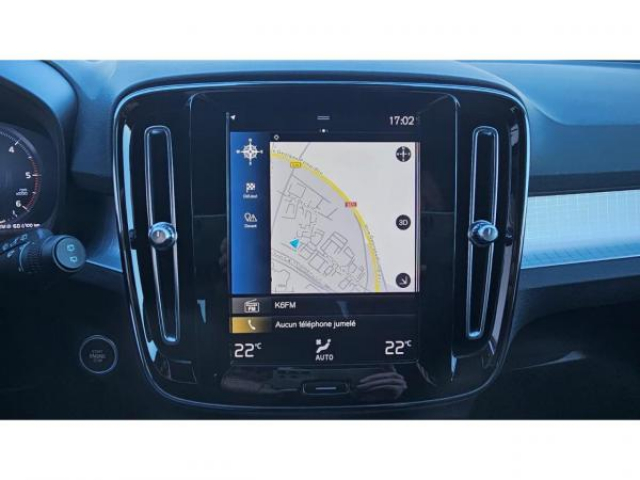 VOLVO XC40 Momentum D3 150cv + Camera de recul + Navigation + Systeme audio