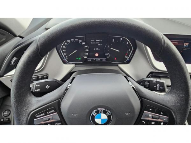 BMW SERIE 1 Advantage 116dA + Carplay + Radar AV et AR + Régulateur de vitesse + Ja16