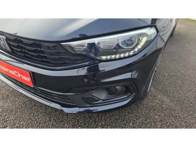 FIAT TIPO SW 1.0 FireFly Turbo 100cv + Système de Navigation
