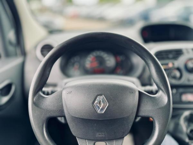 RENAULT GRAND KANGOO Confort 1.5 Energy dCi 95cv TVA RECUPERABLE + Radar de Recul + Roue de secours