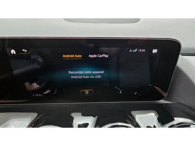 MERCEDES CLASSE B Business Line 180d 7G-DCT + Intégration smartphone + Sièges avant Chauffants