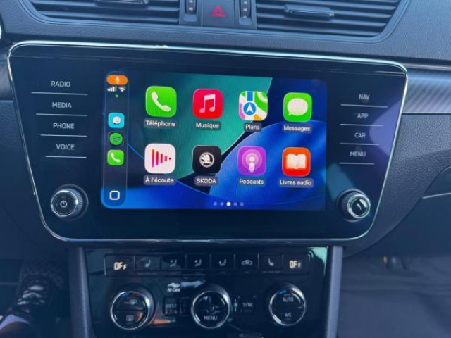 SKODA SUPERB COMBI Sportline 4x4 2.0 TDI 190cv DSG7 + Clim Tri-zone + Sièges av et ar chauffants + Volant Chauff