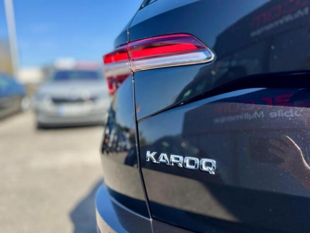 SKODA KAROQ AMBITION 1.5 TSI 150cv DSG7 + Pack Parking + Pack Design + Pack Hiver Plus