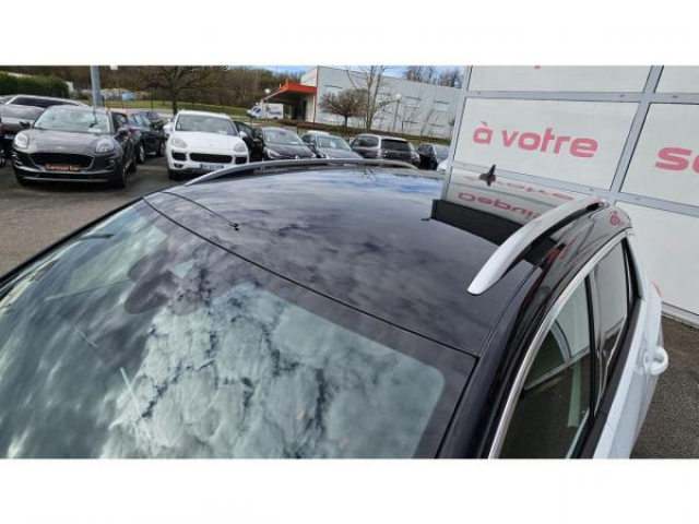VOLKSWAGEN T-ROC R-LINE 2.0 TDI 150cv DSG7 + ATTELAGE AMOVIBLE + SIEGE ERGOACTIVE CHAUFFANT + MASSANT COTE CONDUCTEUR