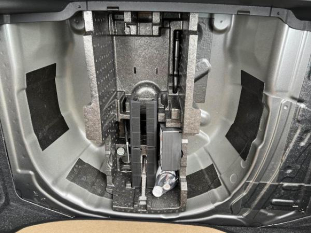 SKODA KAMIQ Monte Carlo 1.0 TSI 116cv DSG7 avec Toit Panoramique + Full LED MATRIX + NEUF 0KM