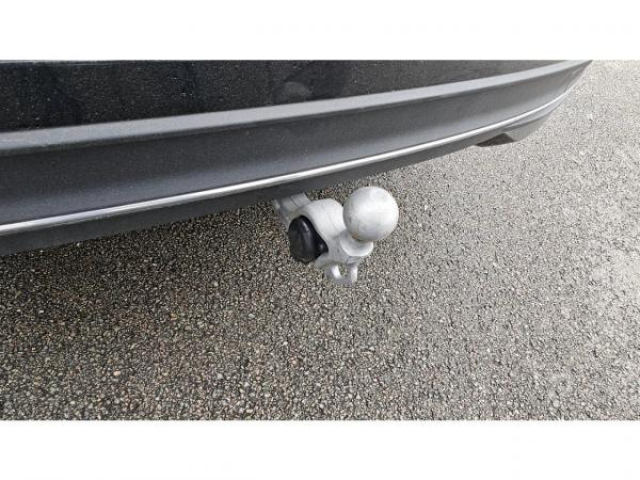 VOLKSWAGEN Passat SW Life Plus 1.5 eTSI 150cv DSG7 + Attelage Trailer Assist +  Pack Wellness 2 + Pack Business