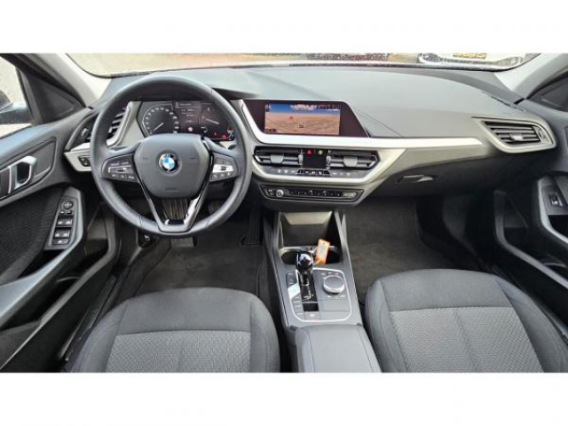 BMW SERIE 1 Advantage 116dA + Carplay + Radar AV et AR + Régulateur de vitesse + Ja16