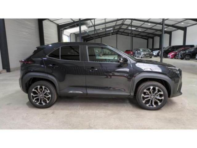 TOYOTA YARIS CROSS DESIGN HYBRIDE 130cv BVA 2WD + Pack Hiver + Pack Aide à la conduite + NEUF 0KM