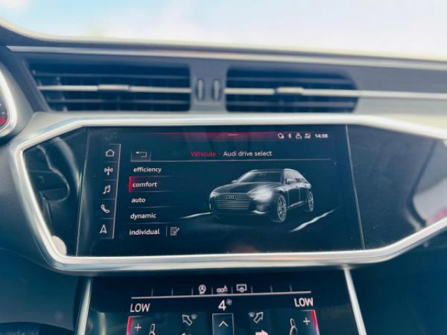 AUDI A6 AVANT Sport 35TDI S-tronic + Matrix + Cuir + Camera panoramique + Toit panoramique + MMI Plus