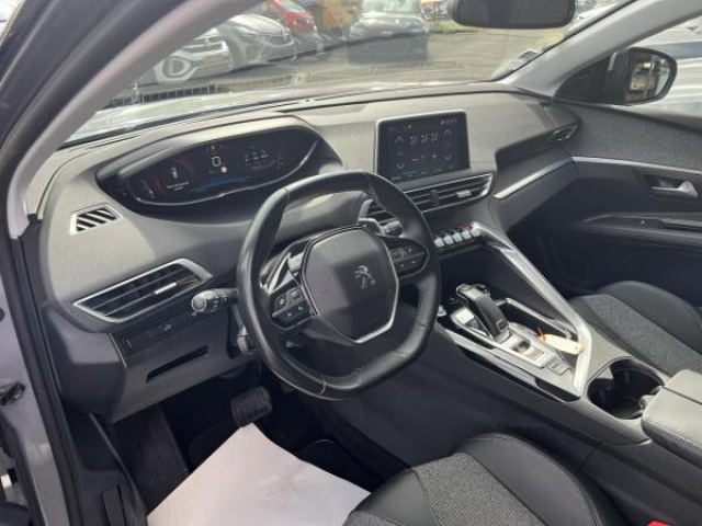 PEUGEOT 3008 Allure 1.5 HDi 130cv EAT8 Full LED + hayon elec + grip control + pack city 2