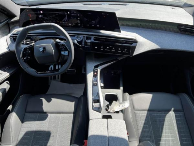 PEUGEOT 3008 GT Hybrid 136cv e-DCS6 + NEUF 0KM