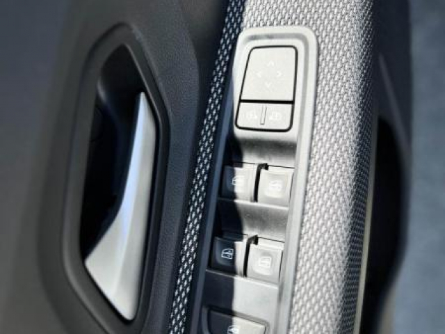 DACIA SANDERO EXPRESSION 1.0 ECO-G 100cv + Climatisation automatique + Sieges AV Chauffants + NEUF 0KM