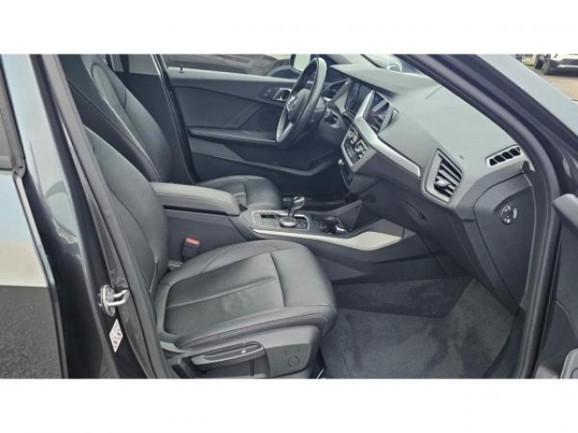 BMW SERIE 1 Advantage 118i BVA 140cv + Toit ouvrant + Cuir Dakota + Sieges AV Chauffant + Hayon Elec