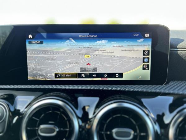 MERCEDES CLASSE A Business Line 2L 180D  8G-DCT + CAMERA DE RECUL