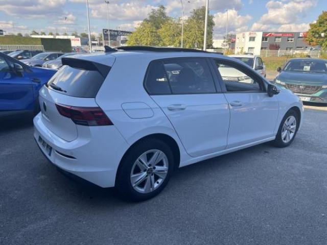VOLKSWAGEN GOLF Life Plus 1.0 TSI 110cv + Toit ouvrant électrique + Vitres arrière surteintées