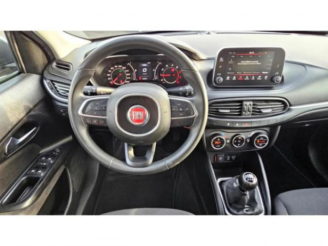 FIAT TIPO Easy 1.4i 95cv