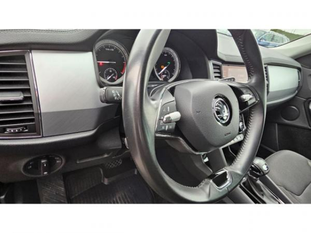 SKODA KODIAQ Ambition 2.0 TDI 150cv DSG7 4x4 7places  + Camera de Recul + Sièges AV et AR chauffant