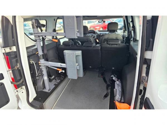 DACIA DOKKER Anniversary 1.5 dCi 90cv PMR + Pack style + Radars de recul + TVA RECUPERABLE