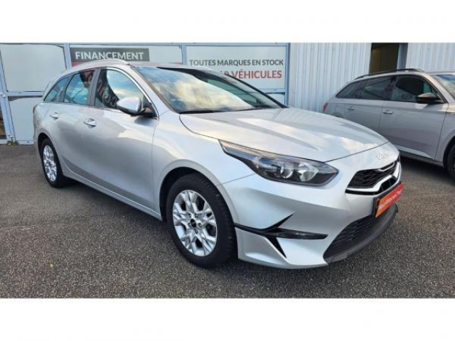 KIA CEE D SPORTSWAGON 1.6 CRDi MHEV 136cv PULSE