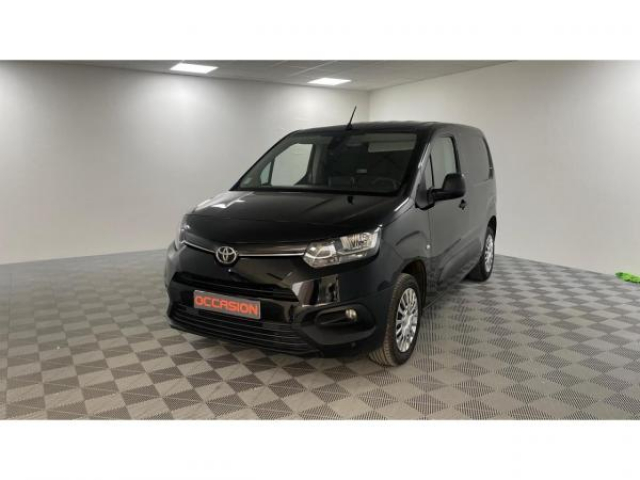 TOYOTA PROACE CITY Business Fourgon Medium 1.5 100cv D-4D Inclus Camera de recul + TVA RECUPERABLE