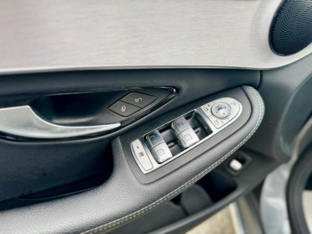 MERCEDES CLASSE C Business Line 180d BVA 9G-Tronic + Sièges avant chauffants