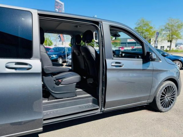 MERCEDES CLASSE V Design Long 220d BVA 9G-Tronic + Attelage amovible + Pack parking + JA19 + TVA RECUPERABLE