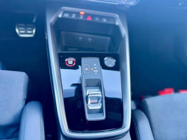 AUDI RS3 SPORTBACK 2.5 TFSI 400cv S-tronic MALUS INCLUS + Toit panoramique + Matrix LED