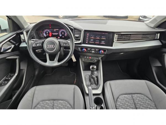 AUDI A1 SPORTBACK S line 30 TFSI 110cv S-Tronic inclus CarPlay et Virtual Cockpit