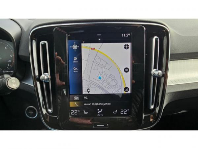 VOLVO XC40 Momentum D3 150cv BVA Geartronic 8 + Pack Hiver + Camera de recul + Navigation