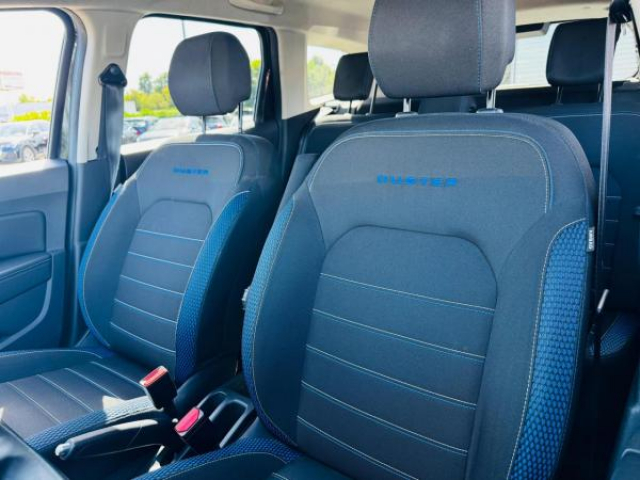 DACIA DUSTER 15 Ans 1.5 BluedCi 115cv Inclus Caméra 360 + GPS Europe + Roue de Secours