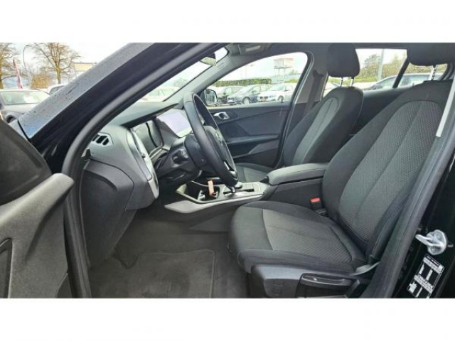 BMW SERIE 1 Advantage 116dA + Carplay + Radar AV et AR + Régulateur de vitesse + Ja16