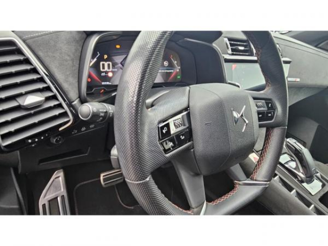 DS DS 7 CROSSBACK Performance Line 1.5 BlueHDi 130cv EAT8 + DS LED + CAMERA + EASY ACCESS + SIEGES ELECTRIQUES + RS