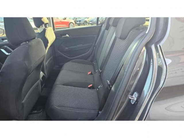 PEUGEOT 308 Active 1.5 BlueHDi 130cv + Camera de recul + Navigation 3D + Antibrouillard AV