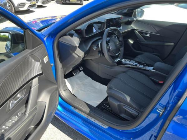 PEUGEOT 208 GT 130cv EAT8 + NEUF 0KM
