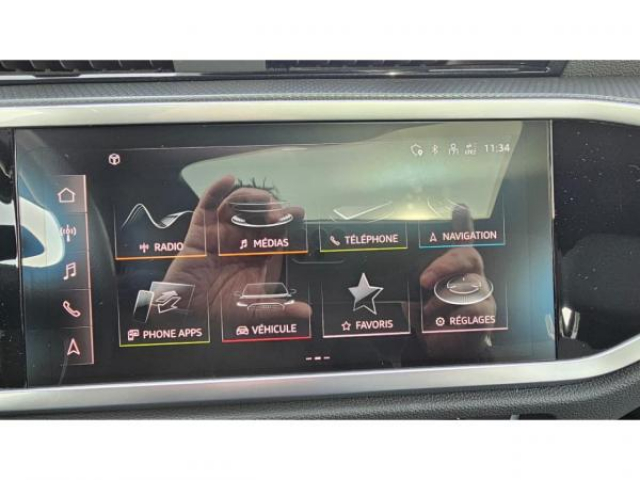 AUDI Q3 SPORTBACK Design 35 TDI 150cv S-tronic + Toit ouvrant + Camera de Recul + Pack Intérieur S-line