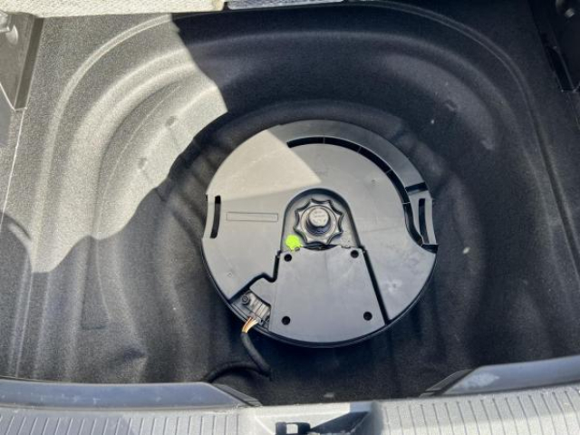 VOLKSWAGEN Golf SW Life 2.0 TDI 116cv + Harman Kardon + Camera de recul + Keyless Advanced + Discover Media