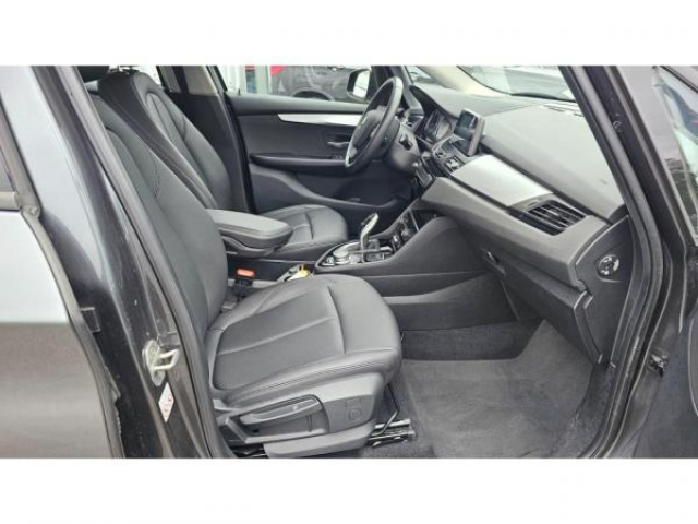 BMW SERIE 2 ACTIVE TOURER Lounge 216dA + Sellerie cuir + Navigation Business