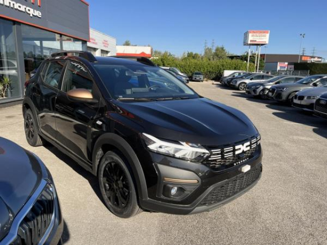 DACIA SANDERO Stepway Extême 1.0 TCe 90cv CVT + Pack Navigation + Sieges AV Chauffants + NEUF 0KM