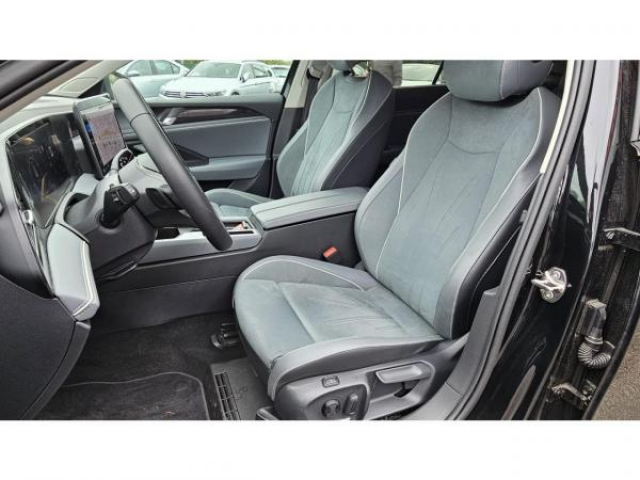 VOLKSWAGEN Passat SW Life Plus 1.5 eTSI 150cv DSG7 + Attelage Trailer Assist +  Pack Wellness 2 + Pack Business