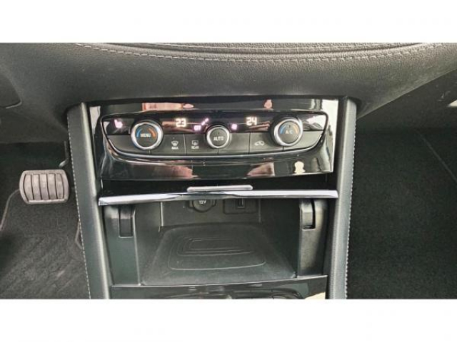 OPEL GRANDLAND X Elegance 1.5 CDTI 130cv BVA8 + Camera 360 + Mains libres + Pack Hiver + Sieges AGR + JA18