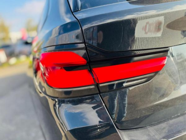 BMW SERIE 5 TOURING M-Sport 520d 190cv + Toit ouvrant panoramique + Driving Assistant + ACC avec Stop&Go
