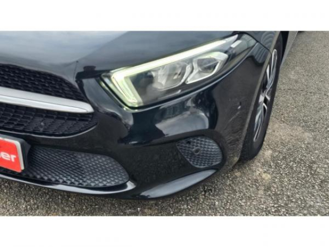 MERCEDES CLASSE A Business Solution 180d BVA 7G-DCT + Sellerie CUIR + Sièges AV chauffants + Navigation