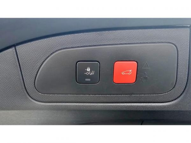 DS DS 7 CROSSBACK Performance Line 1.5 BlueHDi 130cv EAT8 + DS LED + CAMERA + EASY ACCESS + SIEGES ELECTRIQUES + RS