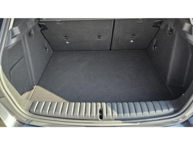 BMW SERIE 1 Business 116d BVA