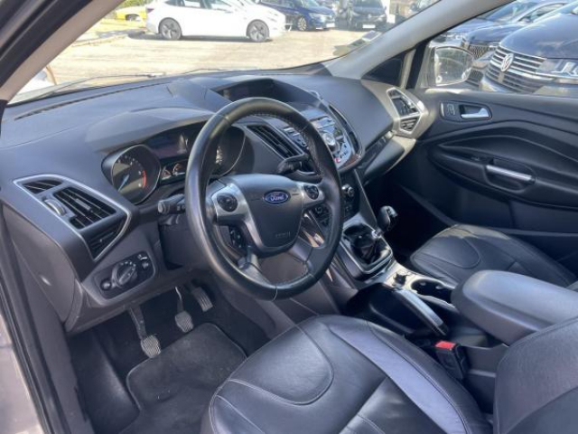 FORD KUGA 2.0 TDCi - 140 4x2  Sport Platinium