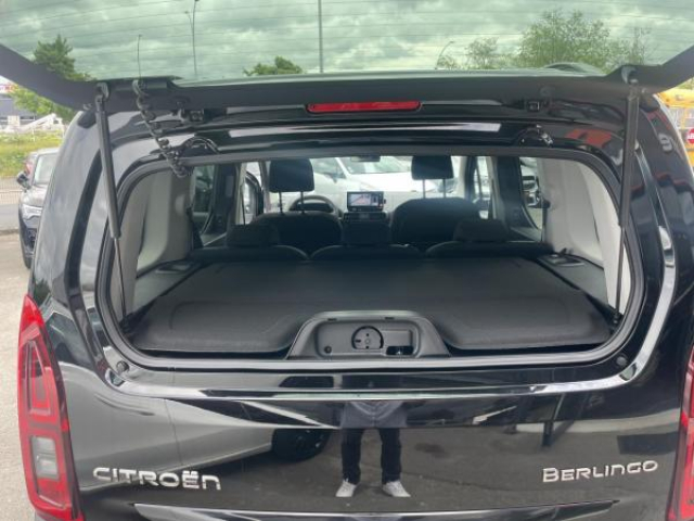 CITROEN BERLINGO Max VP M 1.5 BlueHDi 130cv EAT8 +Pack Techno + Navigation et Mirror Screen + NEUF 0KM
